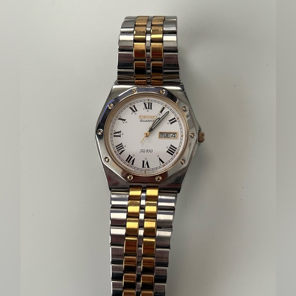 Vintage Seiko Two-Tone SQ 100 38MM “Royal Oak” 5Y23-8200 - Picture 2 of 6